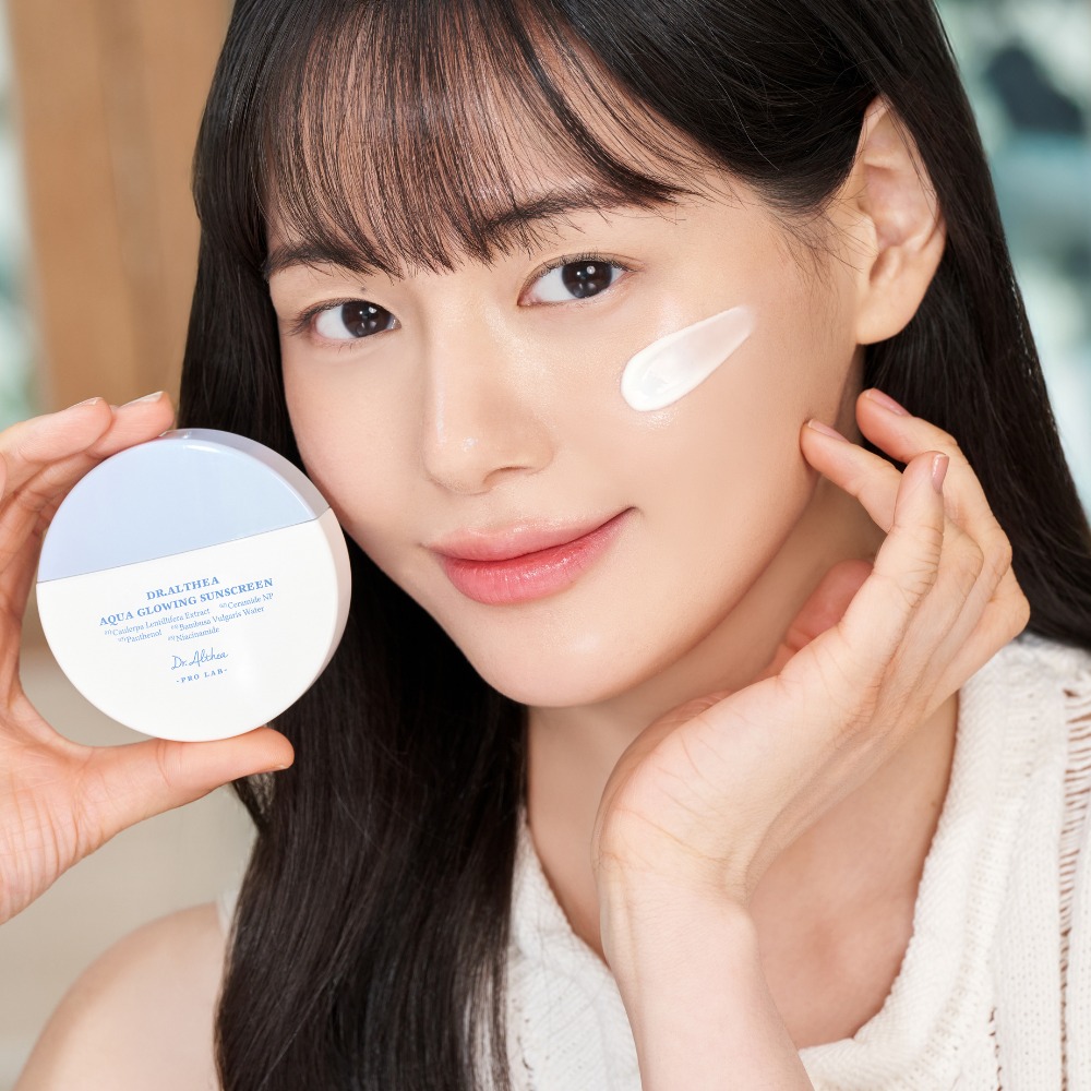 Dr. Althea Aqua Glowing Sunscreen