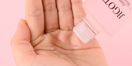 JIGOTT ESSENCE MOISTURE SKIN