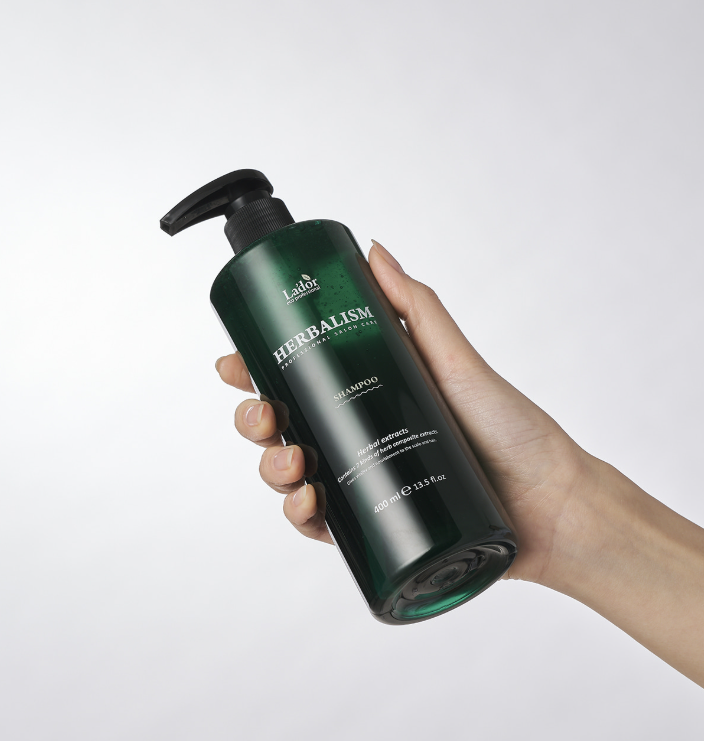 LADOR HERBALISM SHAMPOO 400 ML'
