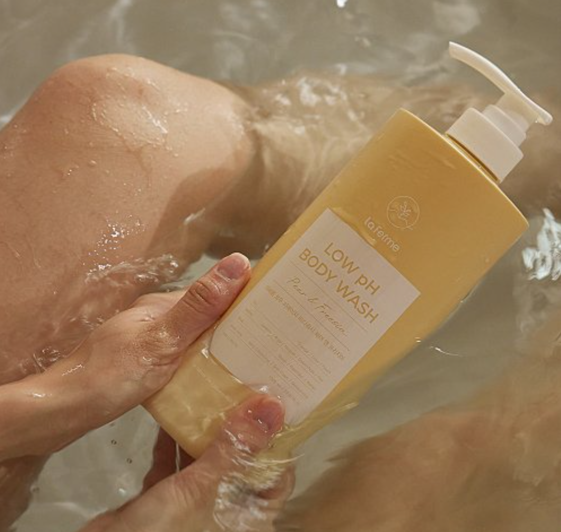 LAFERME Low pH Body Wask Pear & Freesia 1000ml