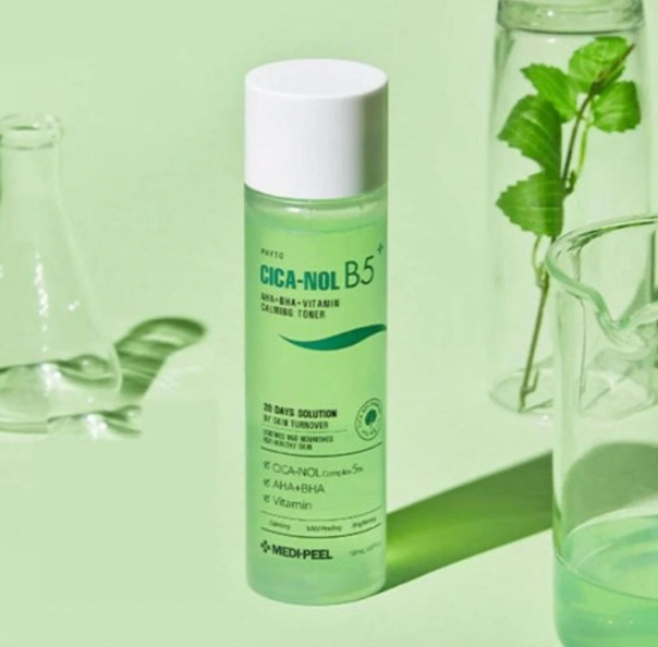 Medi-Peel Phyto Cica-Nol B5 AHA BHA Vitamin Calming Toner