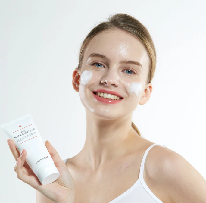 MediCube Red Foam Cleanser 120ml