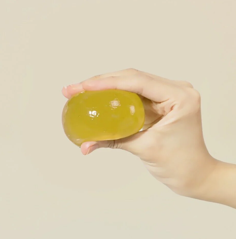 Ongredients Jeju Cica Cleansing Ball