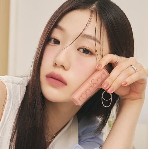 ROM&ND Zero Matte Lipstick #21 Smoked Beige
