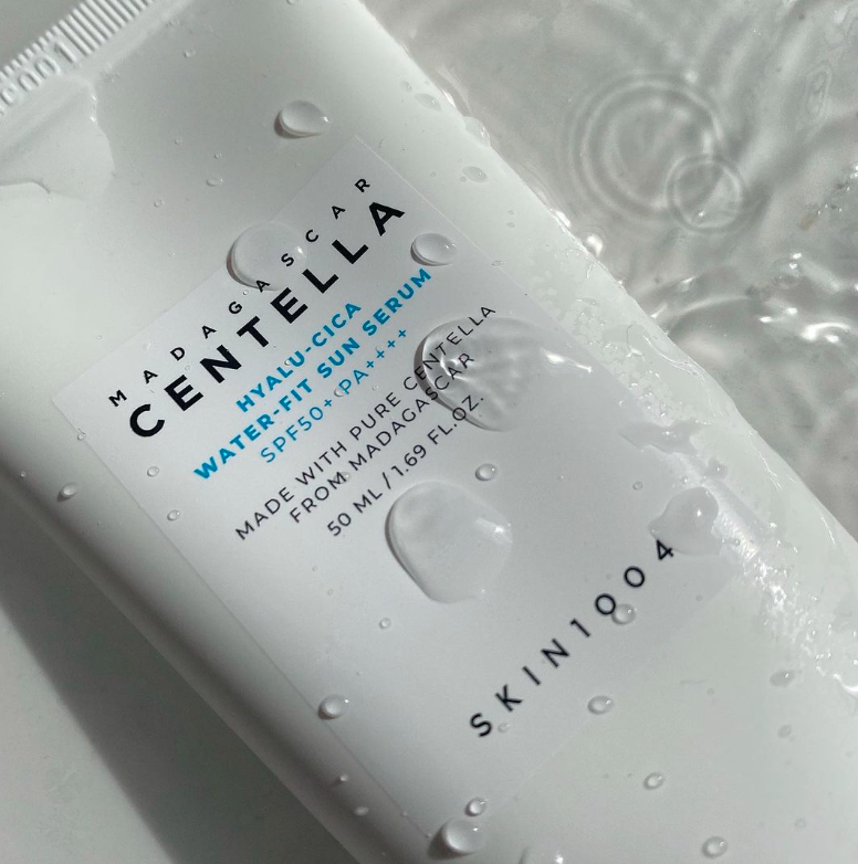 Skin1004 Madagascar Centella HYALU-CICA Water-fit Sun Serum 50 ml